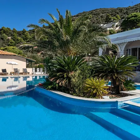 Sunset Triple 1 Apartment Agios Nikitas