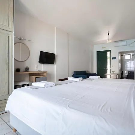 Apartman Sunset Triple 1 *